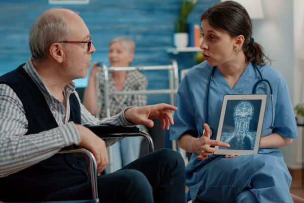 Alzheimer’s Disease and Dementia: Understanding the Differences
